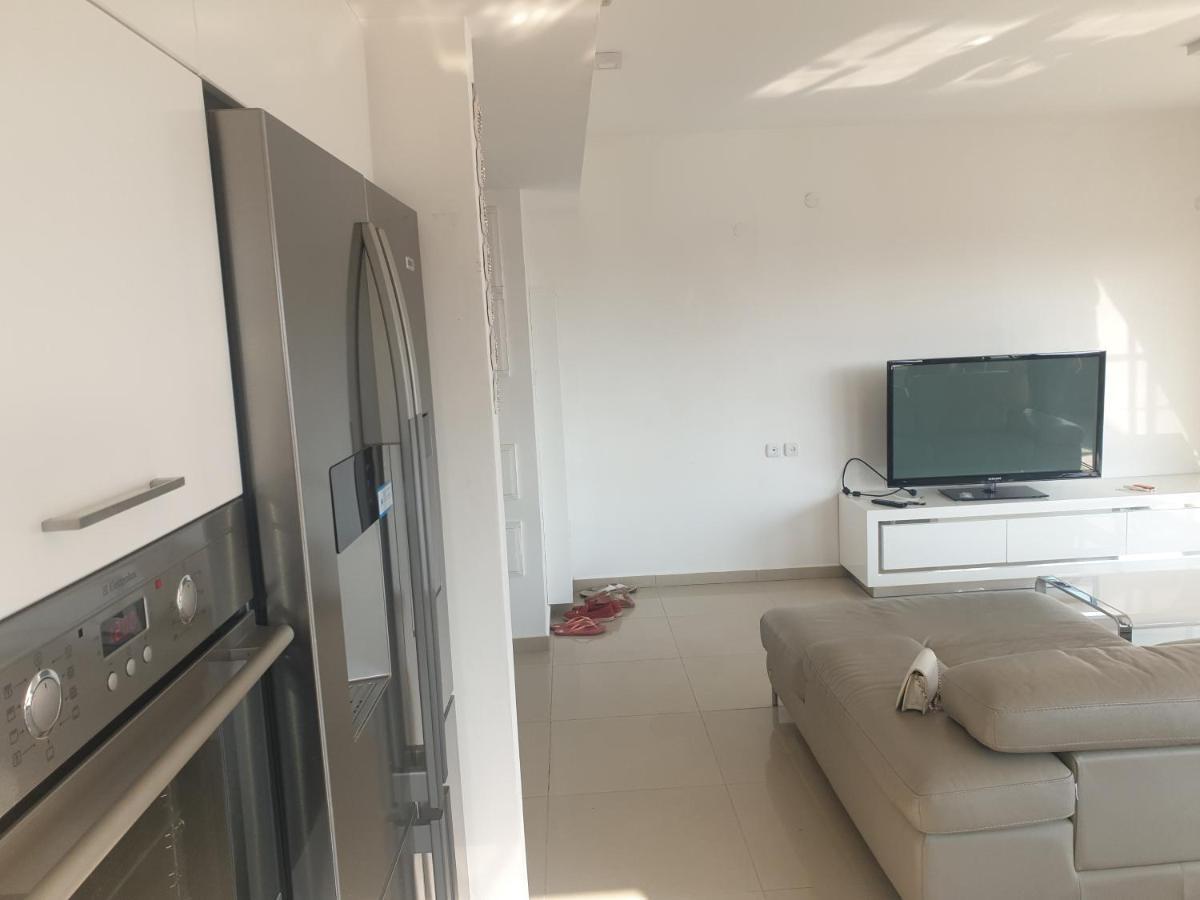 Luxury Exclusive Top Class Apartment On The Sea With Best Sea View And Jacuzzi רק למשפחות !!!! Ейлат Екстериор снимка