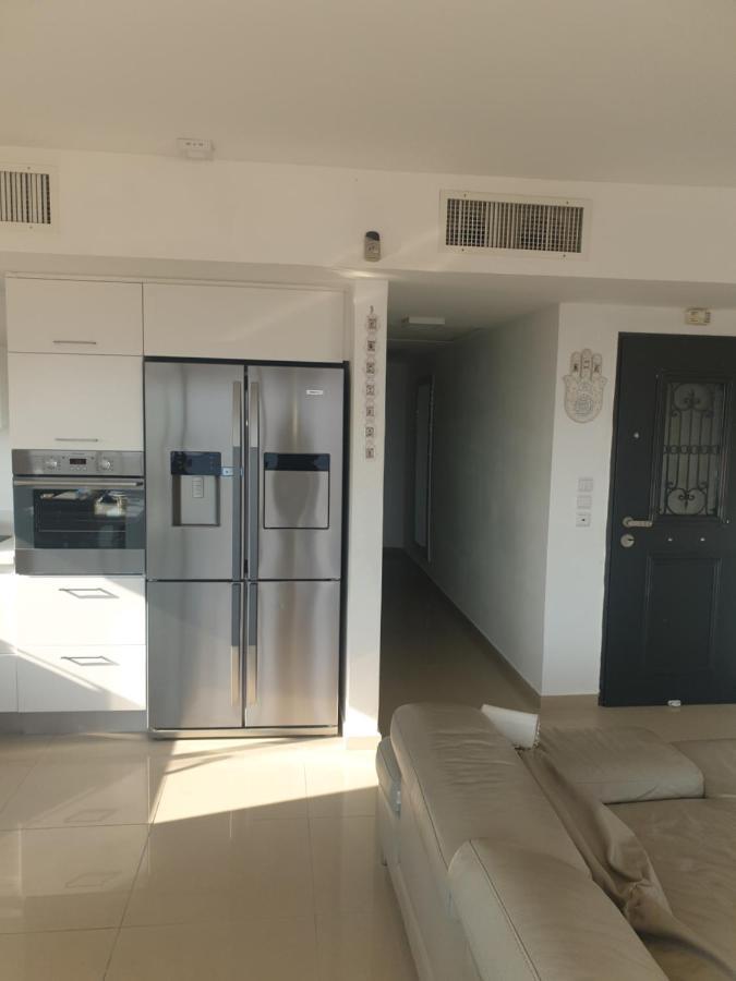 Luxury Exclusive Top Class Apartment On The Sea With Best Sea View And Jacuzzi רק למשפחות !!!! Ейлат Екстериор снимка